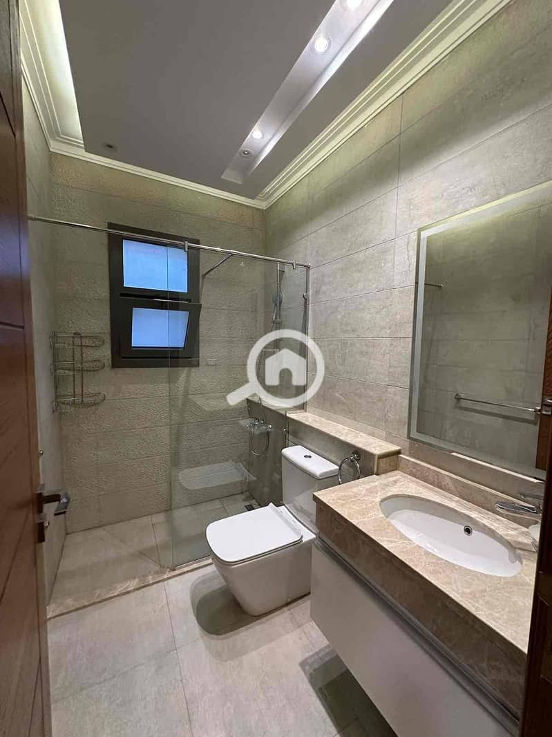 21 d6ed5c60-f99a-4dc2-8e31-3f9c6bc223c7. jpg