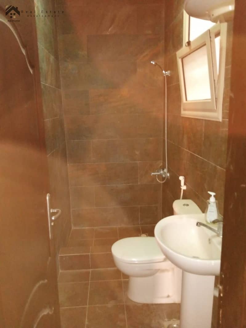 4 WhatsApp Image 2025-10-14 at 13.08. 39_63b5f424. jpg