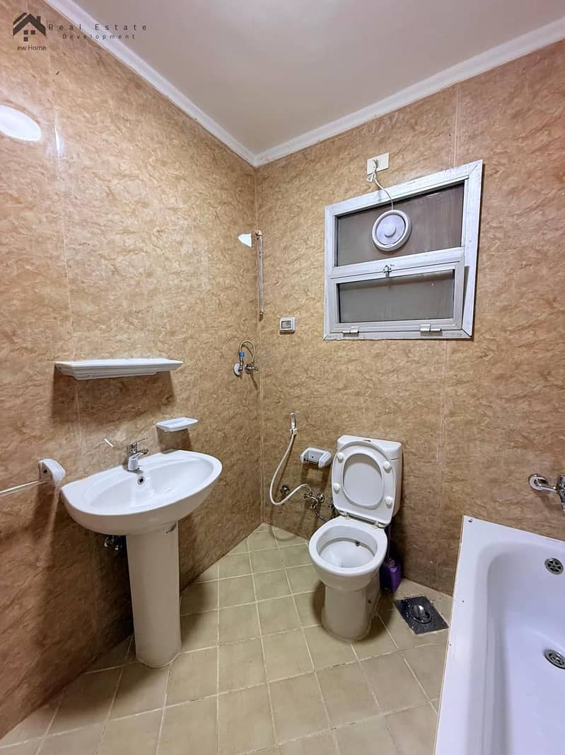 7 WhatsApp Image 2025-10-14 at 12.31. 57_cd5f2089. jpg