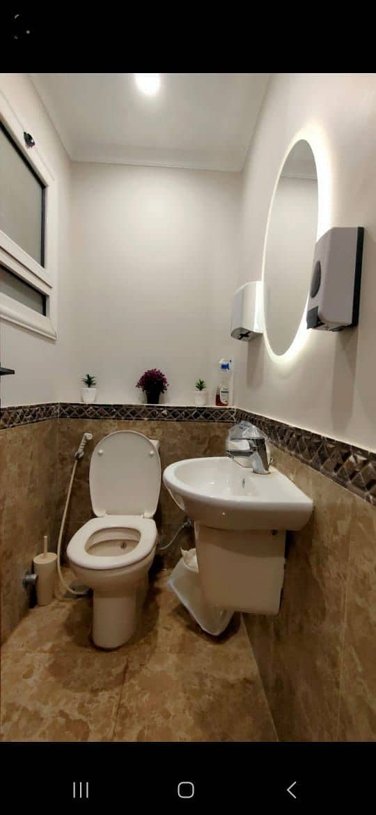 12 WhatsApp Image 2025-11-12 at 11.29. 58_ee6b1427. jpg