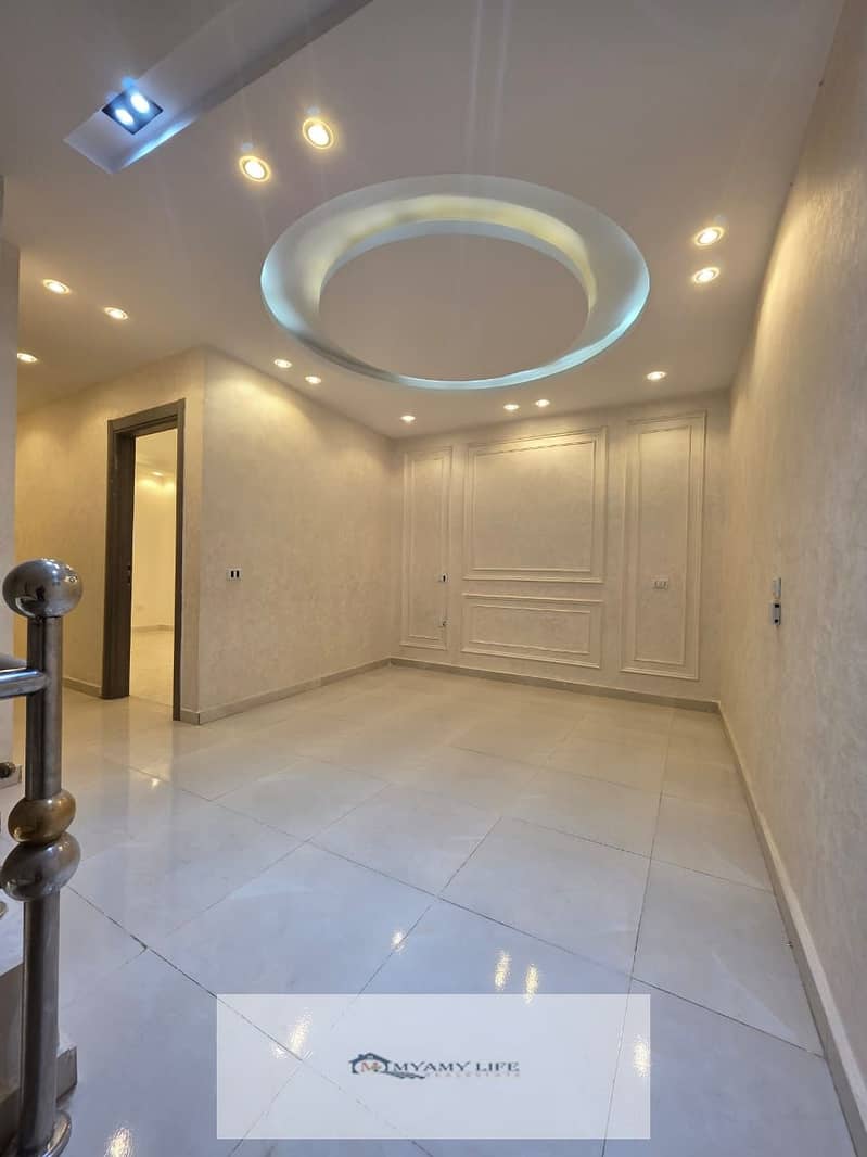 2 WhatsApp Image 2025-12-11 at 6.42. 55 AM (1). jpeg