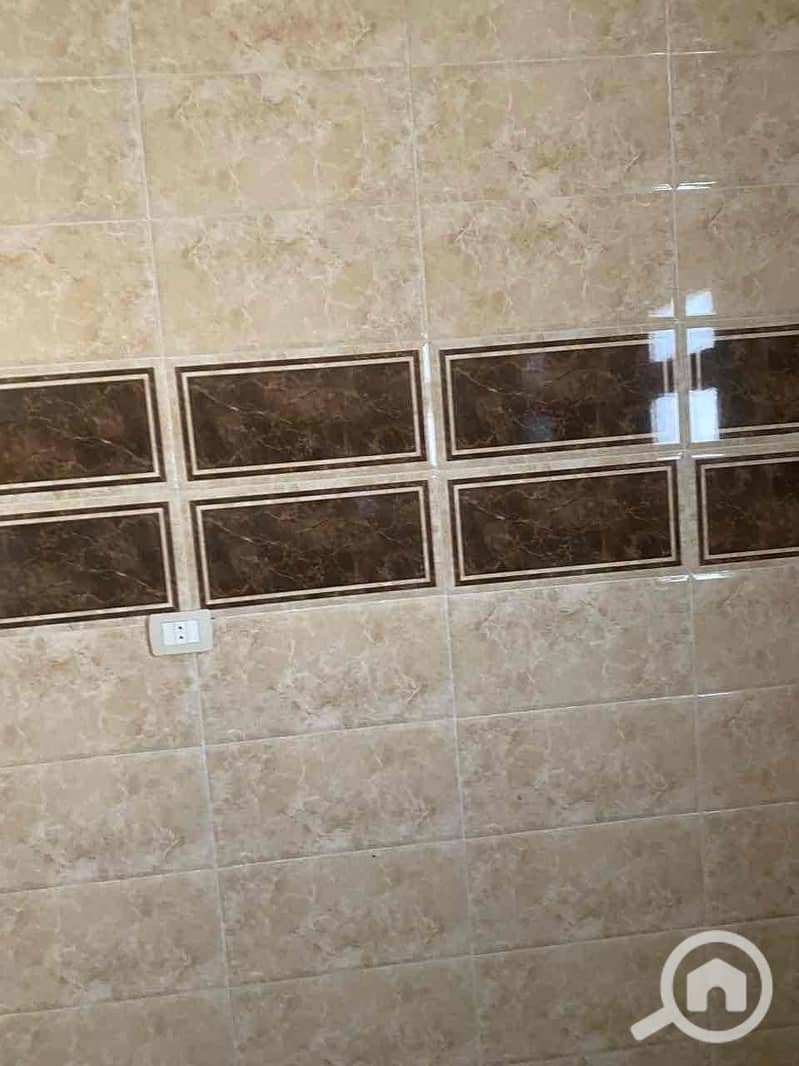 13 316f330b-a14e-48cf-850e-85e5d4662158. jpg