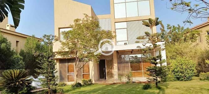 4 Bedroom Villa for Rent in Sheikh Zayed, Giza - 0b0ce5c2-6eb6-46be-b819-84be1f309342. jpg