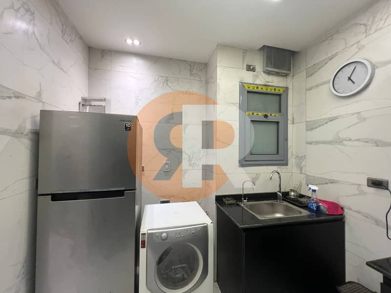 8 WhatsApp Image 2025-12-12 at 4.16. 34 PM (2). jpeg