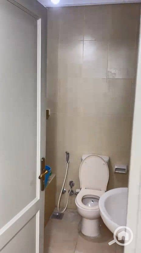 9 WhatsApp Video 2025-12-10 at 4.10. 34 PM. mp4_snapshot_02.03_[2025.12. 12_14.32. 51]. jpg