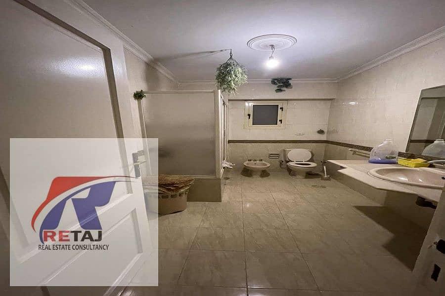 7 56d132c6-8c84-468b-bba9-72019e68af9e. jpg