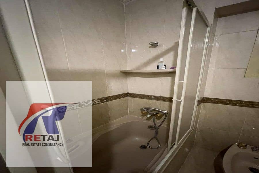 8 42416667-821f-4078-816f-cd3fd785b4a8. jpg