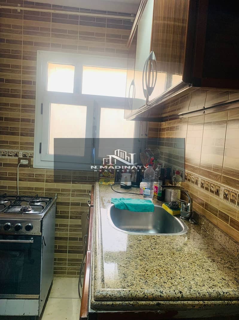 16 e32cea7a-1f3c-4831-b9fd-3a5696fcedfb. jpeg