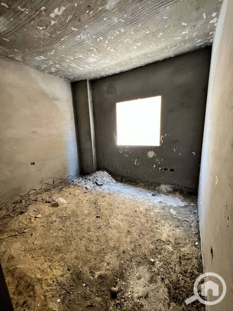 2 WhatsApp Image 2025-11-29 at 4.19. 57 PM. jpeg