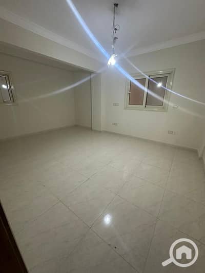 عقار سكني آخر 11 غرف نوم للايجار في القاهرة الجديدة، القاهرة - IMG-20251210-WA0575. jpg