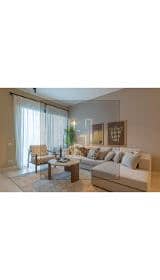 2 8207924-de9d3o. jpg