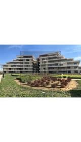 5 8190101-ecf96o. jpg