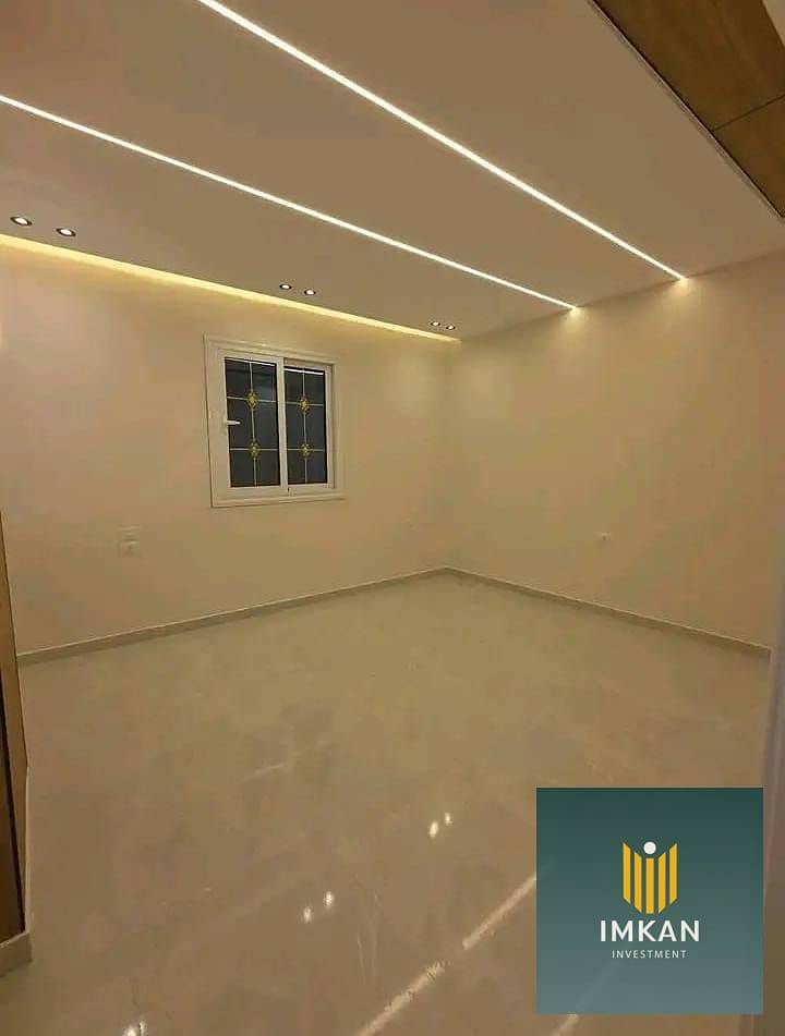 7 5435e593-1319-43b6-b2f8-ab27e330b81f. jpg