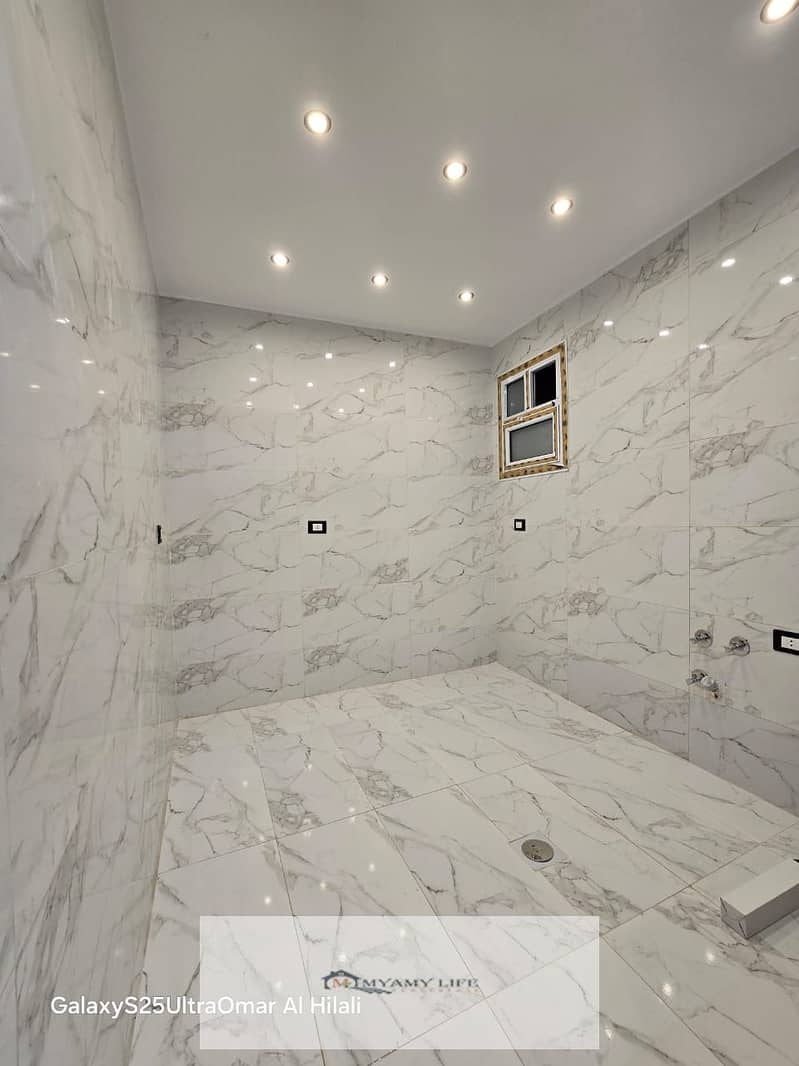 4 IMG-20251122-WA0030. jpg