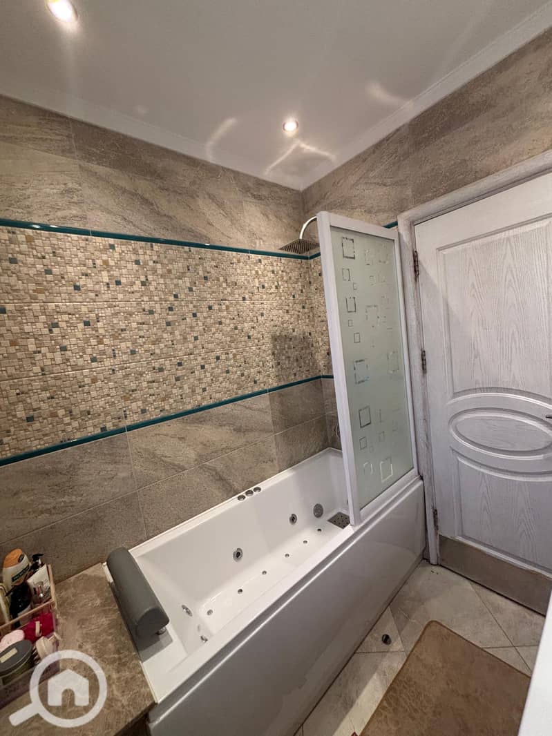 10 WhatsApp Image 2025-12-12 at 3.08. 31 PM. jpeg