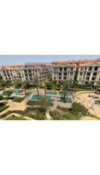 2 8336249-16dc7o. jpg