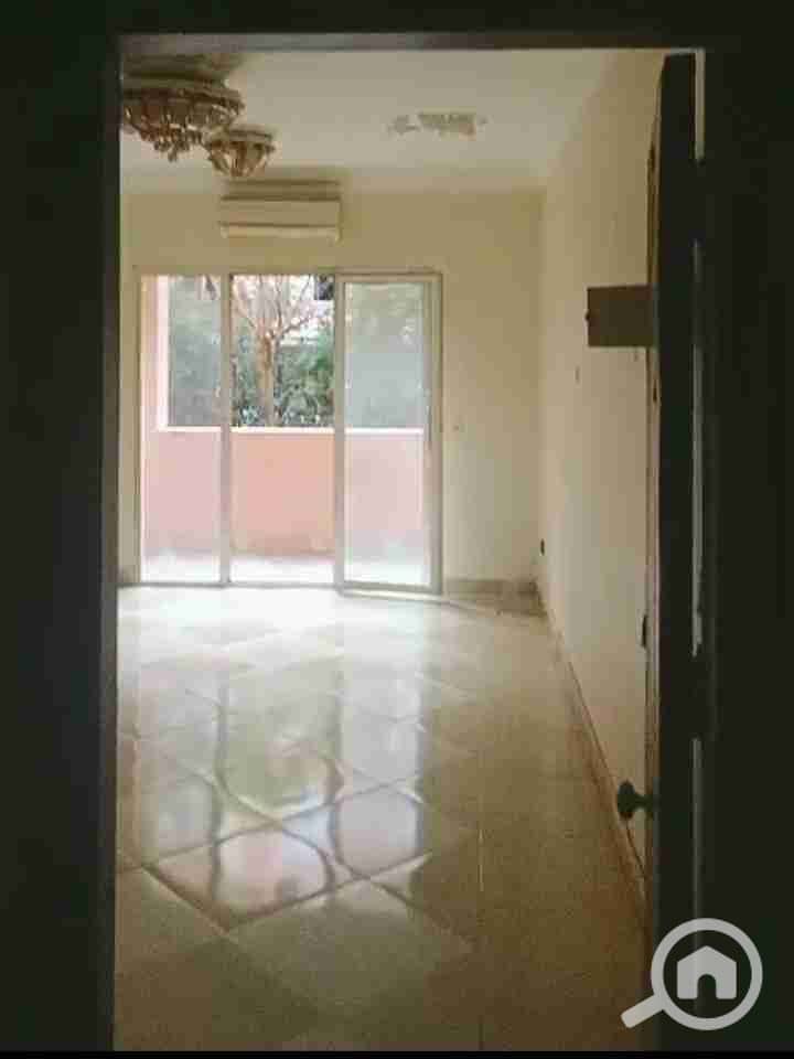 1000466759. jpg 1000466759. jpg