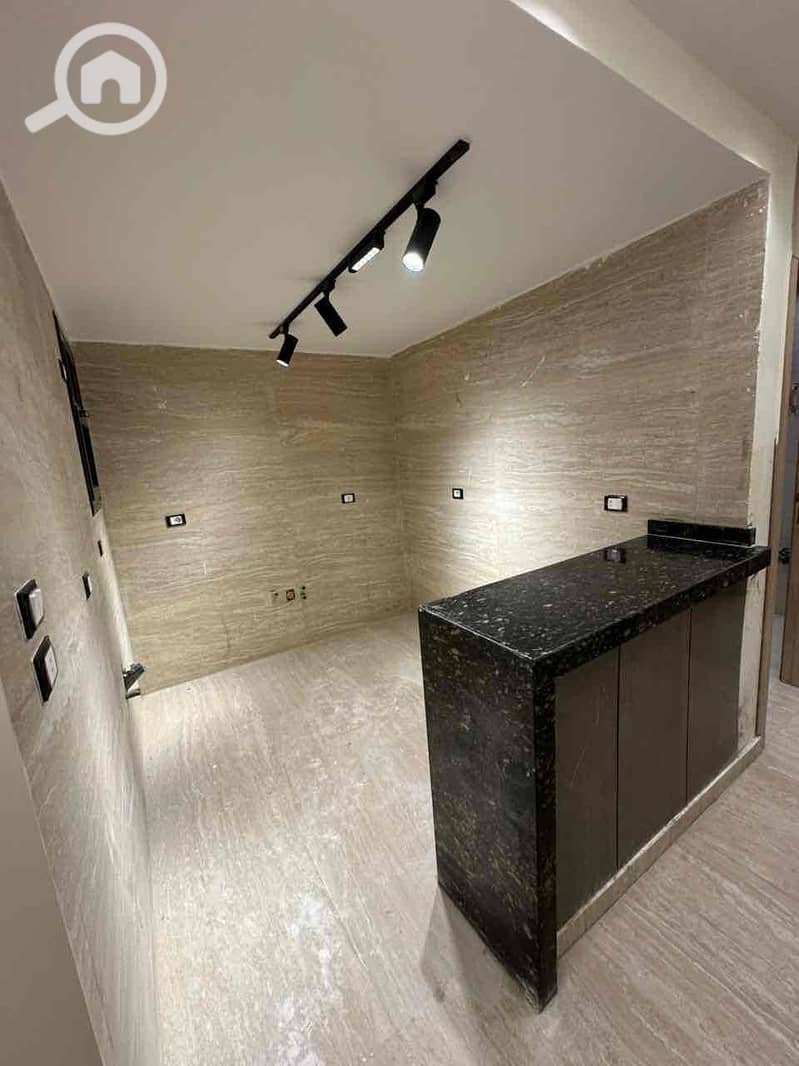 3 575d22fc-16c7-499a-9b70-0b072b95c924. jpg