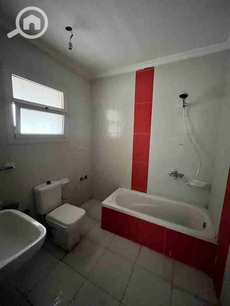 6 IMG-20251212-WA0030. jpg