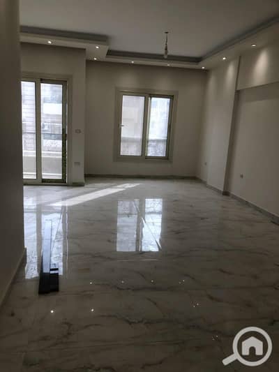 شقة 3 غرف نوم للايجار في القاهرة الجديدة، القاهرة - IMG-20251209-WA0488. jpg شقة 3 غرف نوم للايجار في القاهرة الجديدة، القاهرة - IMG-20251209-WA0488. jpg