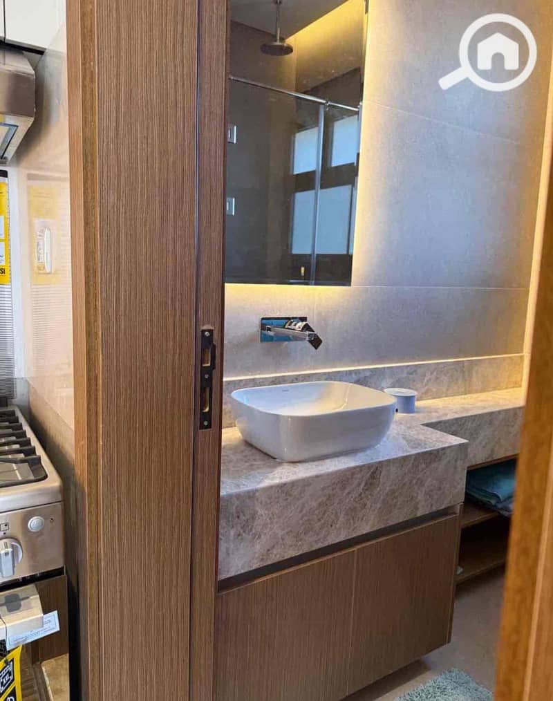 7 3cc373c4-4ca3-4b4e-84c1-c31534a46c3b. jpg