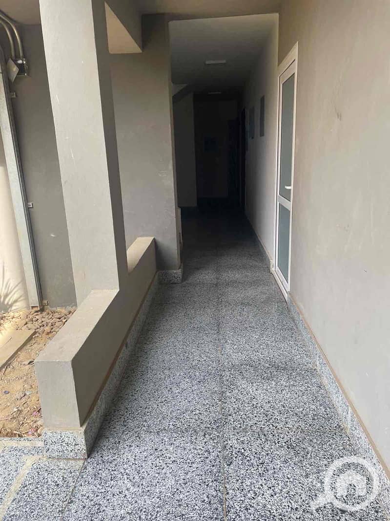 4 be3fdefe-f4c6-4bb6-ba1f-54aabf06ed25. jpg