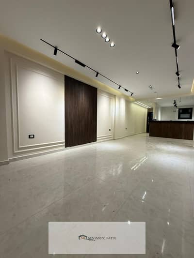 3 Bedroom Apartment for Sale in Hadayek al-Ahram, Giza - IMG-20251206-WA0098. jpg 3 Bedroom Apartment for Sale in Hadayek al-Ahram, Giza - IMG-20251206-WA0098. jpg