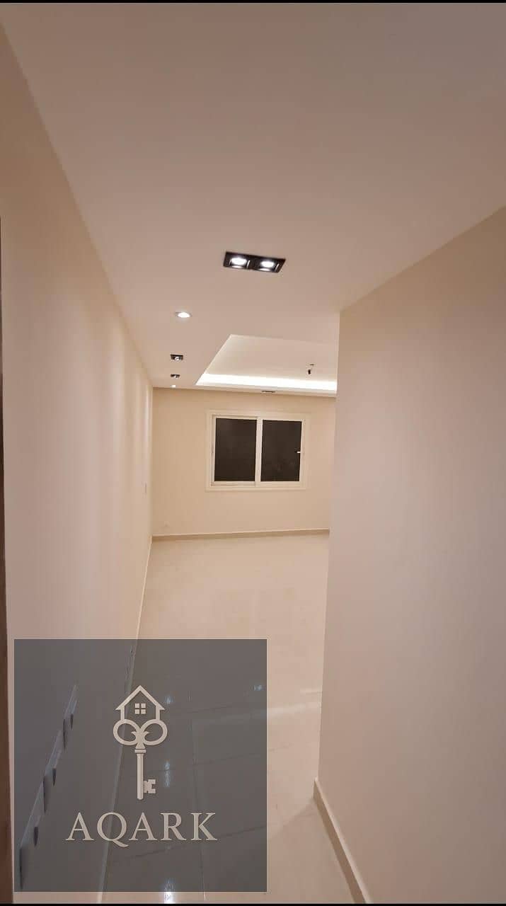 2 2ac8e4e4-e242-4f53-8c1e-5bc891eebb37. jpg