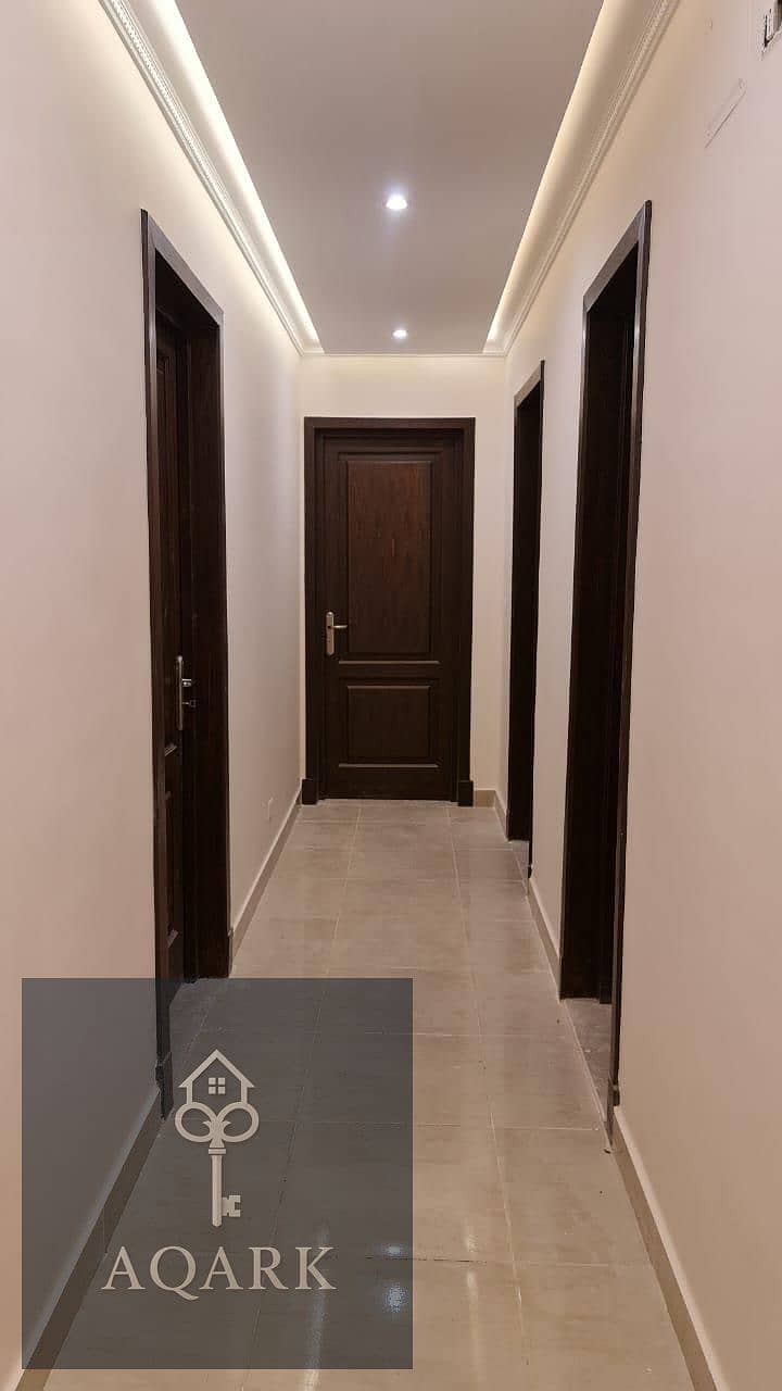 4 74f5c533-7043-42aa-9dc9-95b4e9ed212c. jpg