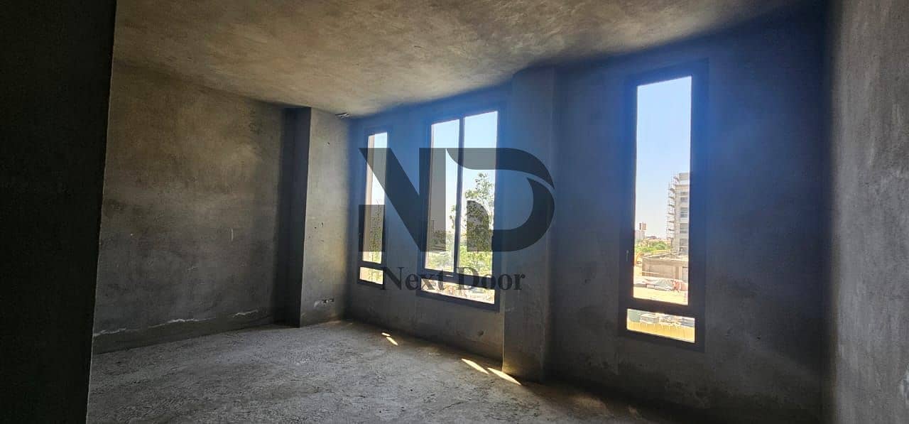 5 65cfec41-e6e5-4d3a-9db8-4e6c4d05b41e. jpeg