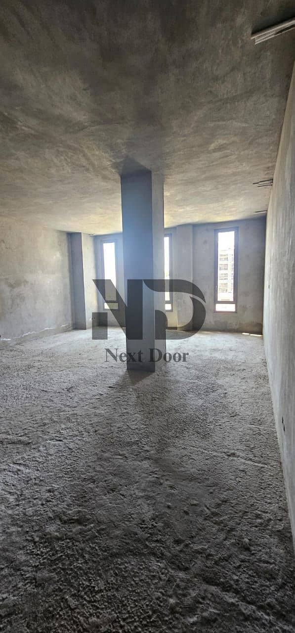 10 e73ed23d-8845-4b69-b5c8-8df03110529b. jpeg