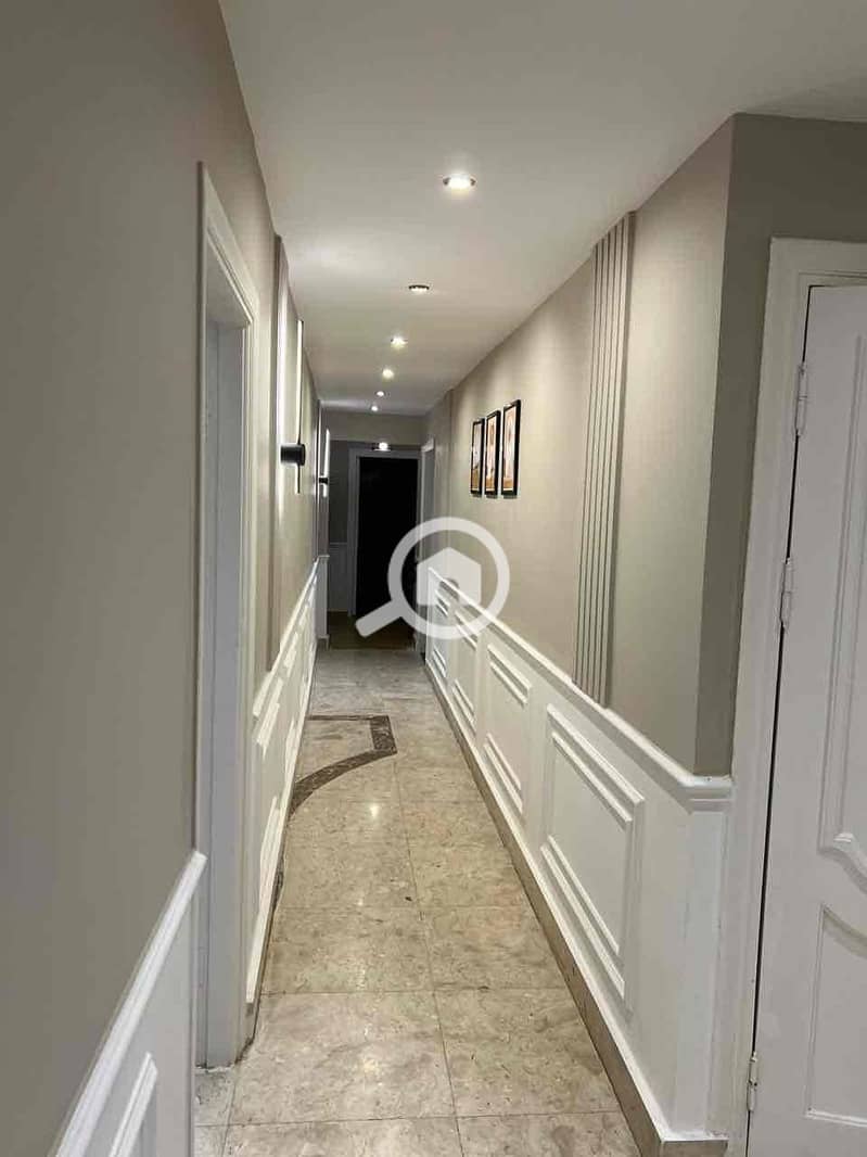 3 ebaec864-c322-41df-ba1b-b7968f8f4251. jpg