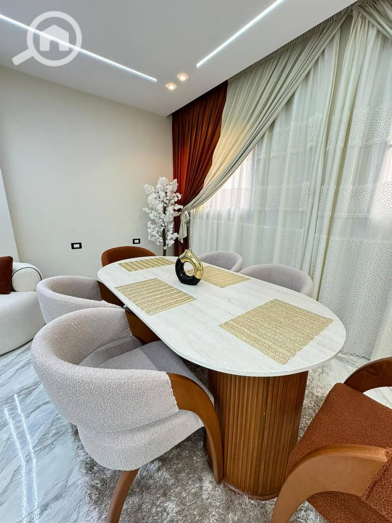 12 IMG-20251207-WA1072. jpg