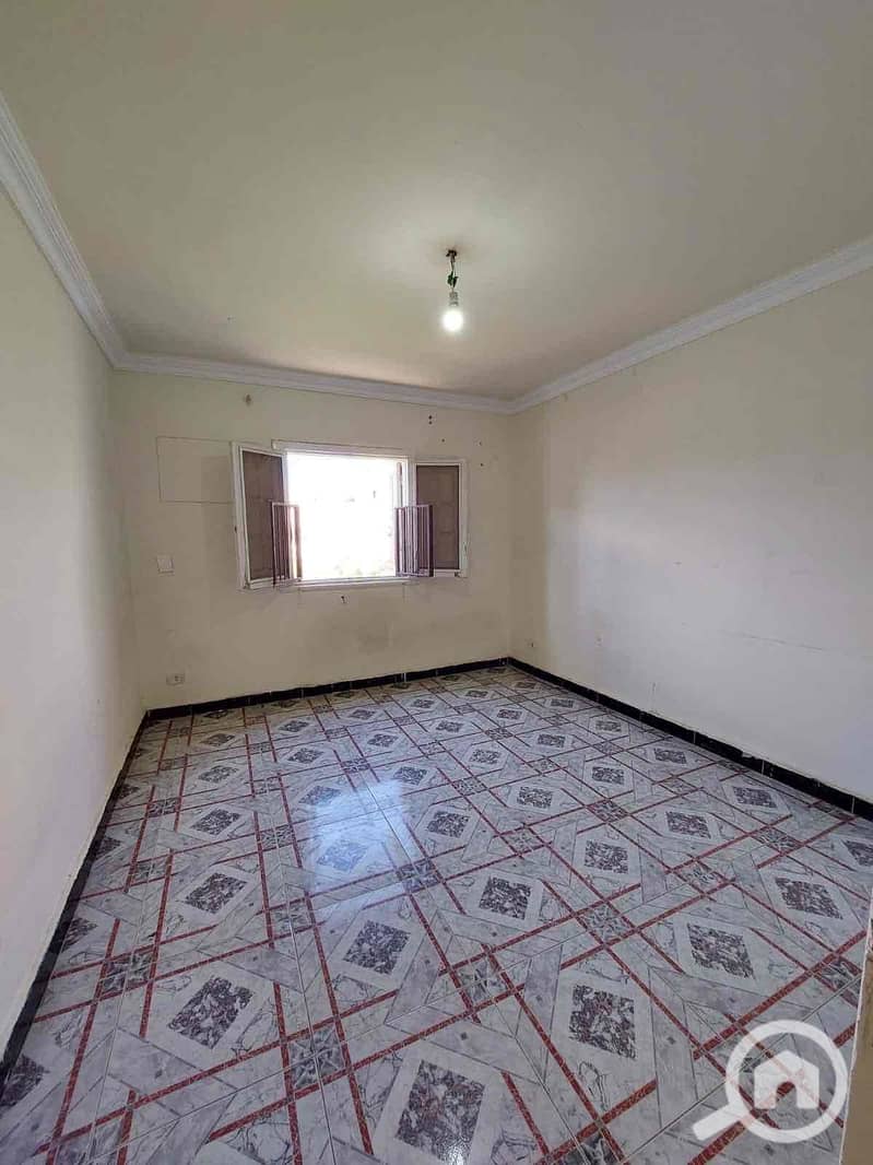 4 005f2aff-9eb7-4335-b1ab-d39f1140fdad. jpg