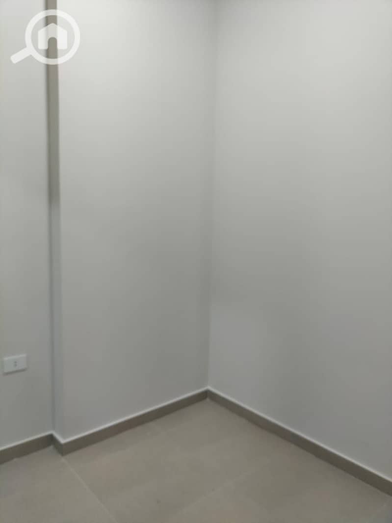 12 WhatsApp Image 2025-12-12 at 9.40. 31 PM (1). jpeg