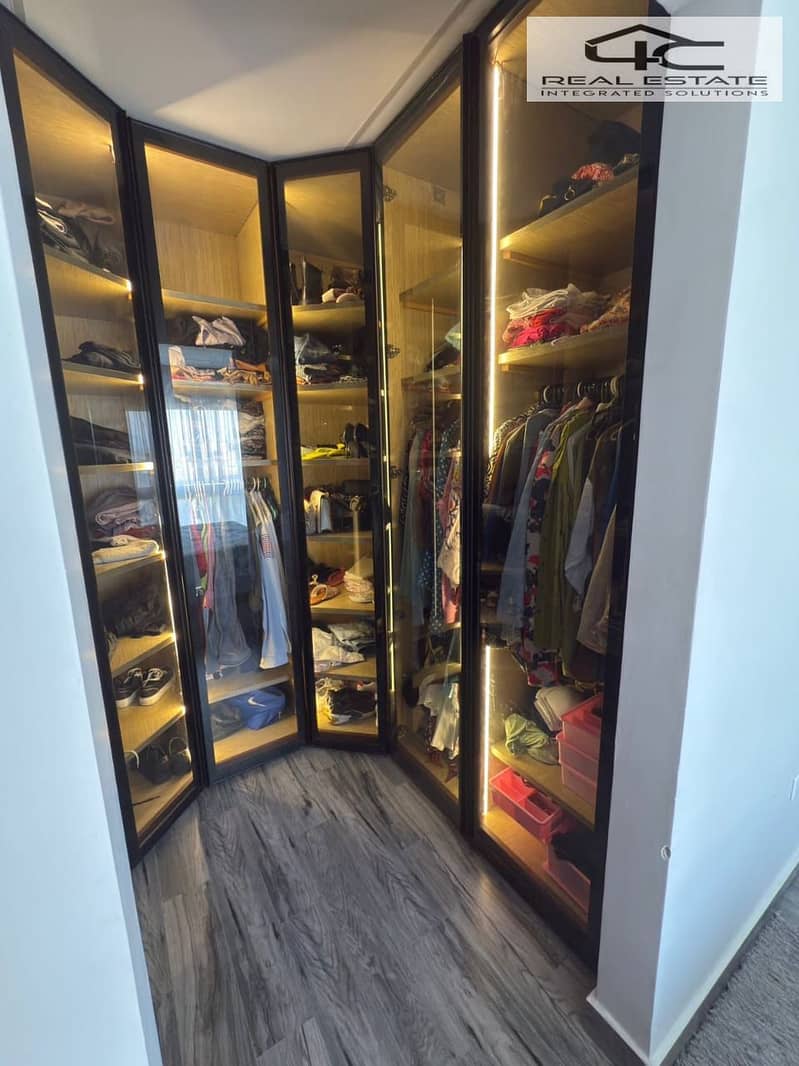 7 WhatsApp Image 2025-12-12 at 14.06. 59 (5). jpeg