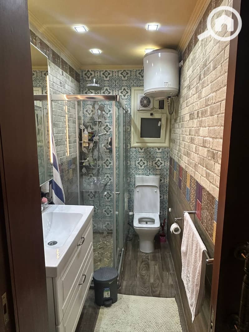 2 WhatsApp Image 2025-12-12 at 21.48. 42. jpeg