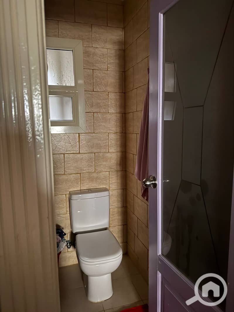 5 WhatsApp Image 2025-12-12 at 22.49. 31_0118134a. jpg