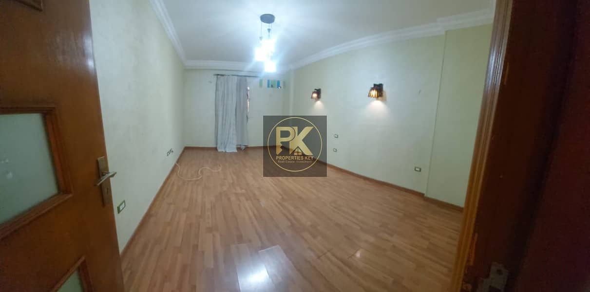 5 WhatsApp Image 2025-12-12 at 11.13. 20 PM. jpeg