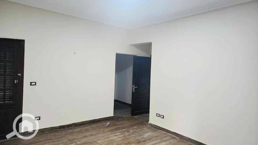 12 14611a9e-8970-4a8d-8f4e-05cef736925c. jpg