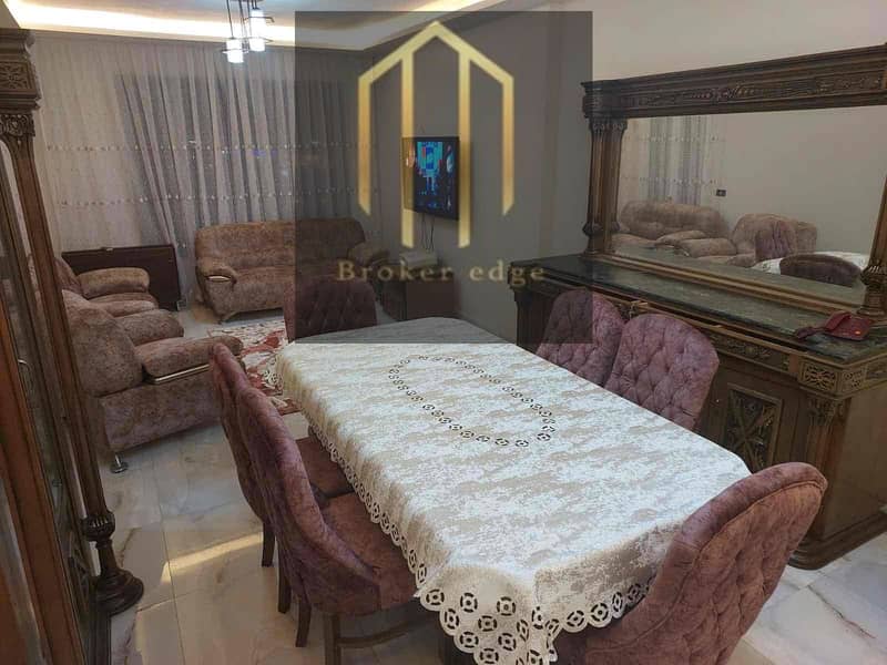 3 5dbc27e9-c33a-478f-9434-767a203bf500. jpg