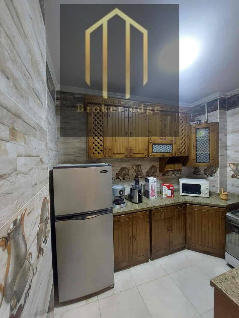 8 41390142-70b4-40bf-81b2-1c3c03ce337a. jpg