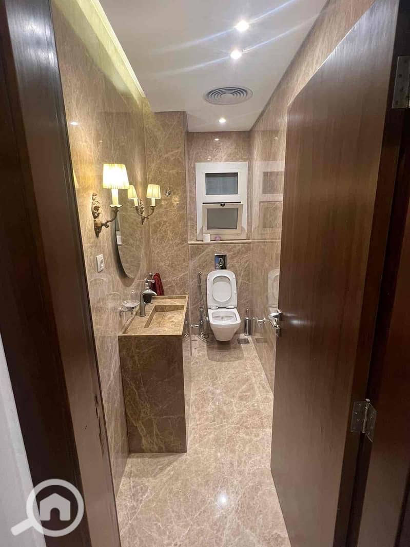 7 3488fbc0-001e-4ff0-b552-6a7b2f38321f. jpg