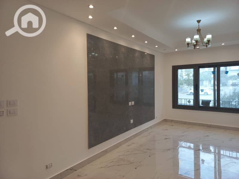 10 WhatsApp Image 2025-04-30 at 2.38. 40 PM. jpeg