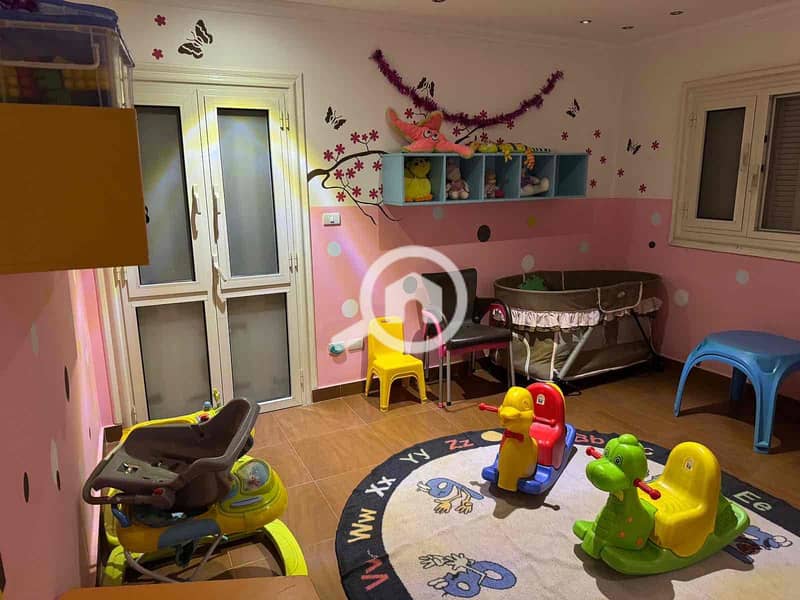 3 14053022-1fdb-41ef-b32e-83417a91c522. jpg