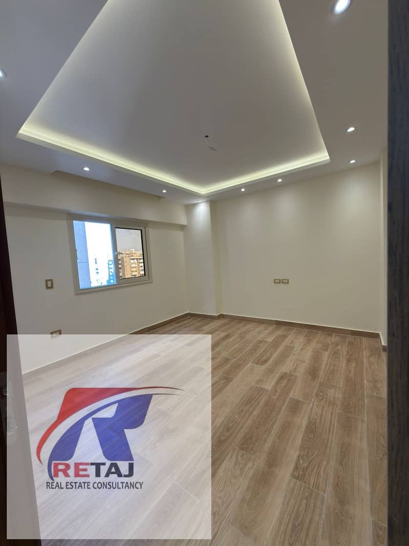 8 WhatsApp Image 2025-12-09 at 9.48. 14 AM (1). jpeg