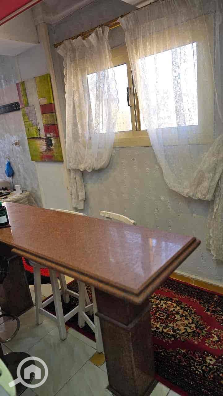 7 8e913ef8-ec71-40f2-ba2b-ad7f349752be. jpg