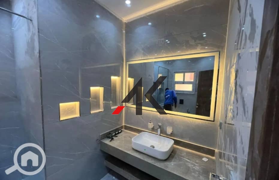 6 Screenshot 2025-12-13 031850. png