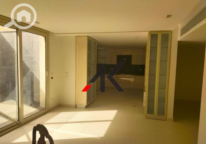 5 WhatsApp Image 2025-12-12 at 7.54. 43 PM. jpeg