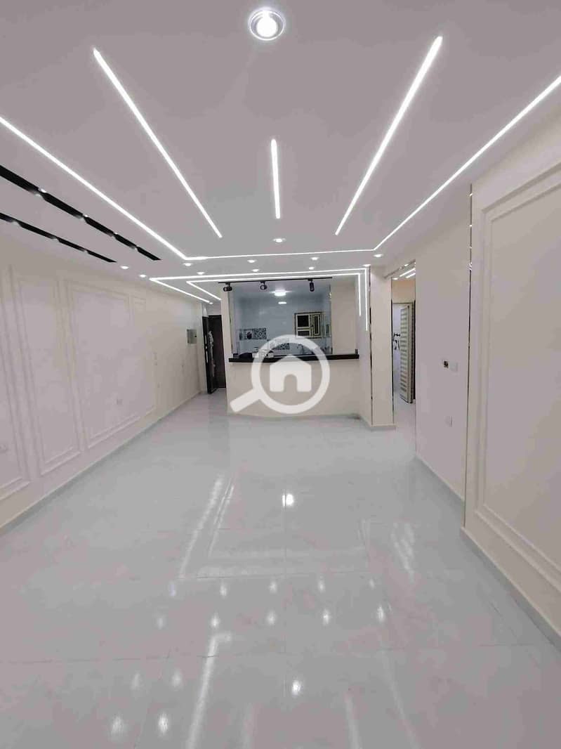 1000476220. jpg 1000476220. jpg